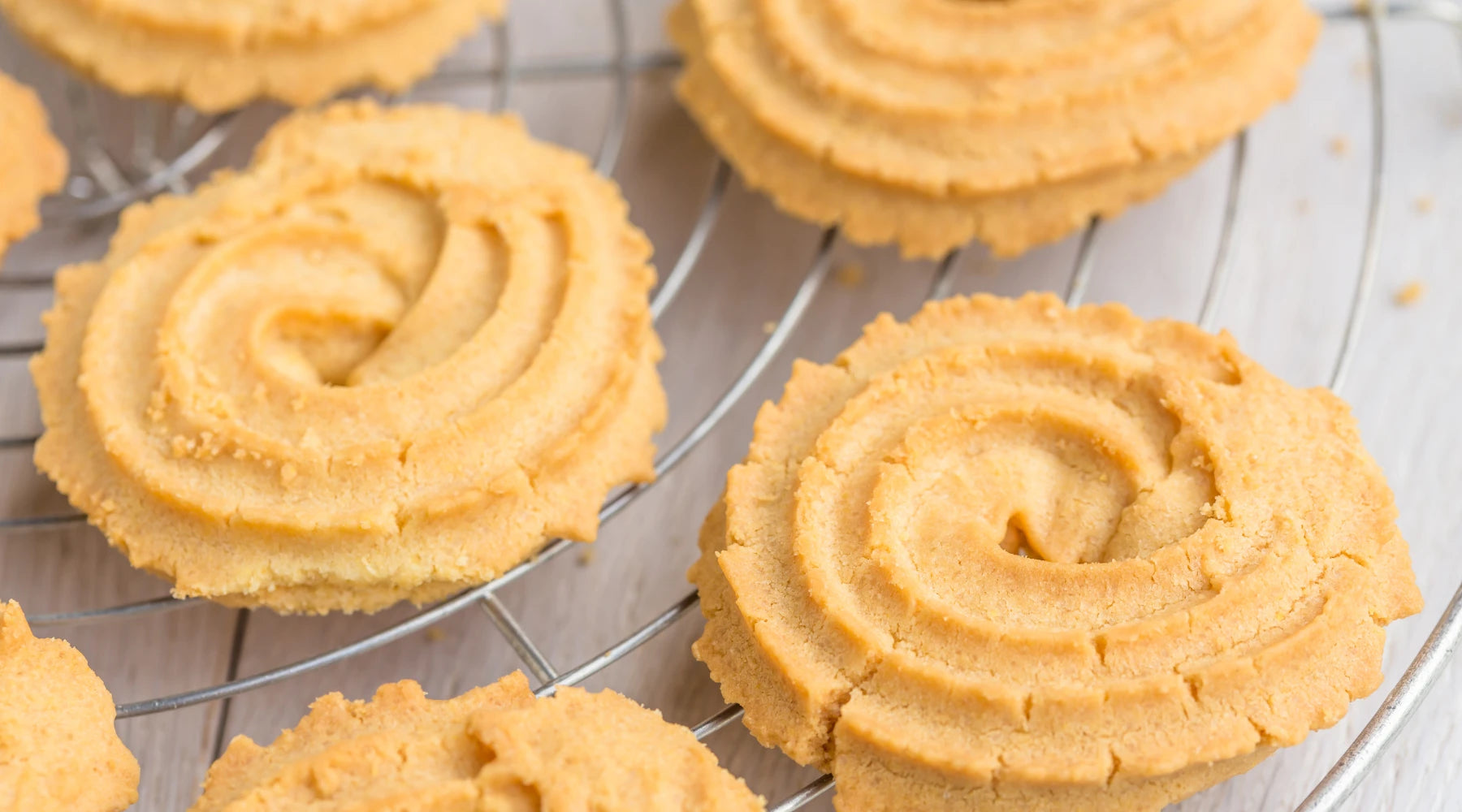 LA RECETTE DES PASTE DI MELIGA : BISCUITS PIÉMONTAIS À LA FARINE DE MAÏS