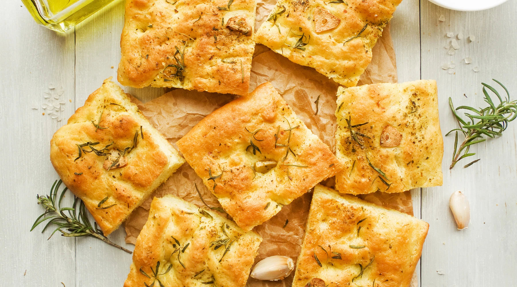 FOCACCIA MAISON : LA RECETTE TRADITIONNELLE ITALIENNE