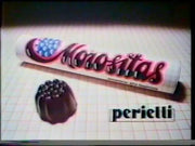 Emballage de bonbons à la réglisse Morositas à la texture gommeuse, design rose et bleu vif, 34g.