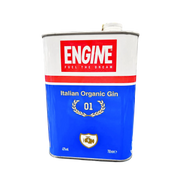 Bouteille de Gin Bio ENGINE 700ml aux baies de genièvre, provenant du Piémont italien, refletant la culture du gin italien.