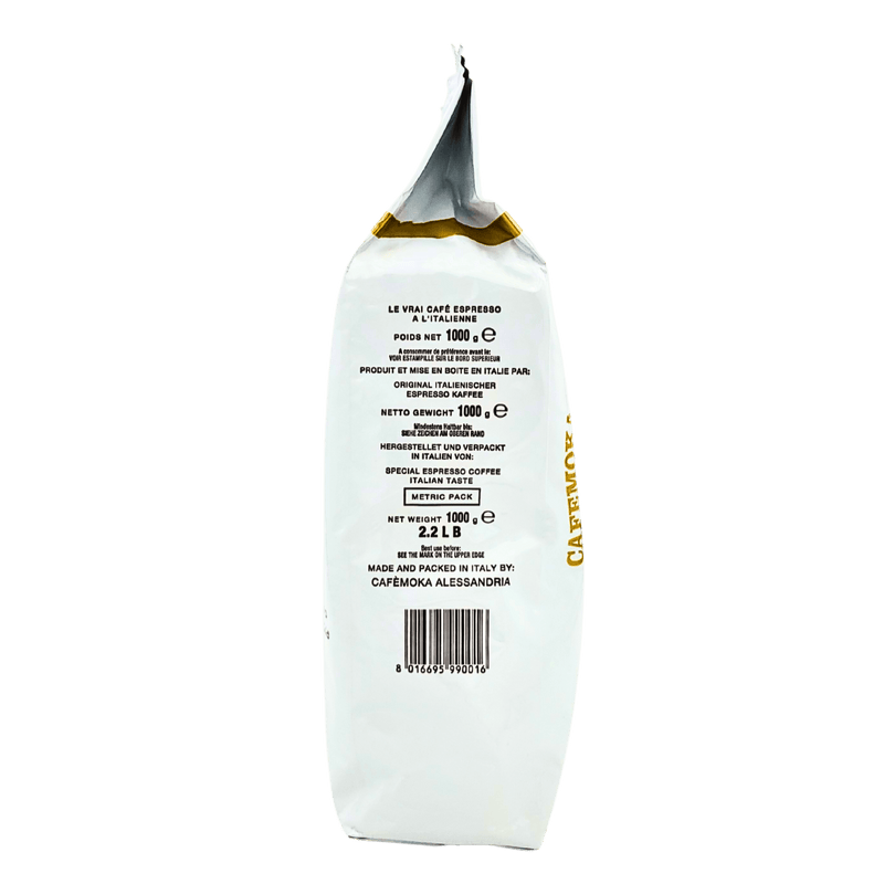 Vue latérale du paquet de café en grains Café Bar Artisanal Alessandria CafeMoka 1 kg mettant en avant les détails du produit et son origine italienne.