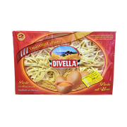 Paquet de tagliatelles aux œufs Divella 250g, vue avant, pâtes italiennes traditionnelles.