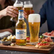 Bière Moretti Filtrée à Froid Moretti - Blonde Italienne (30 cl) - en situation d'usage