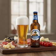 Bière sans Alcool Birra Moretti Zero - Saveur Italienne Authentique (33 cl) - en situation d'usage