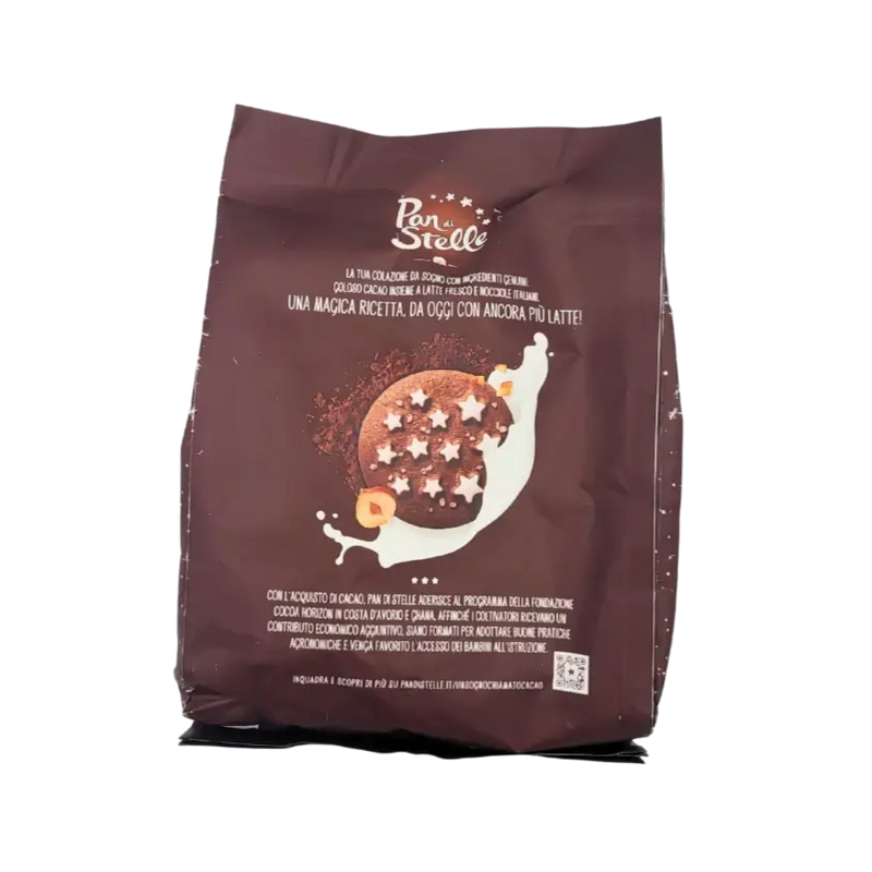Sachet de biscuits Pan di Stelle de Barilla, 700 g, avec un motif d’étoiles en chocolat.