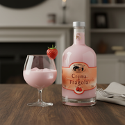 Crème de Fraise Morelli - Liqueur Douce et Fruitée de Toscane (50 cl) - en situation d'usage