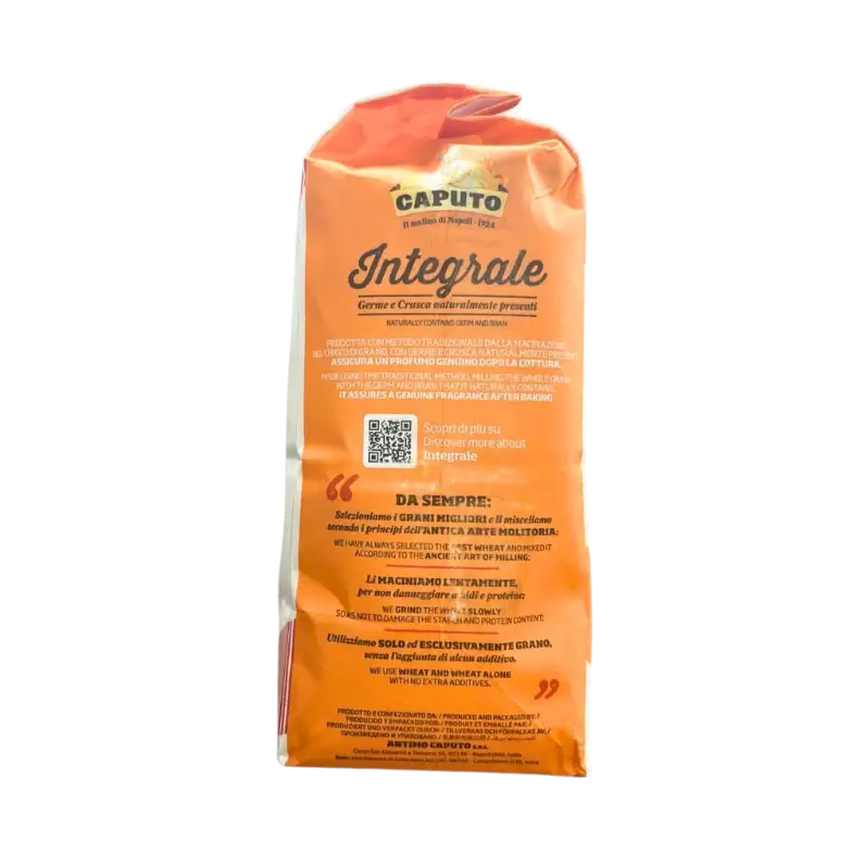 Sac de farine complète Caputo intégrale 5kg avec étiquette en italien, idéale pour pain rustique.