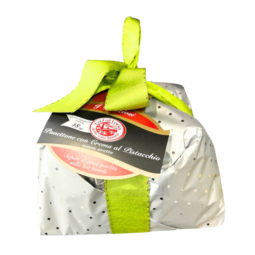 Panettone à la crème de pistache La Fattoria 1 kg, emballage élégant avec ruban vert et étiquette descriptive.