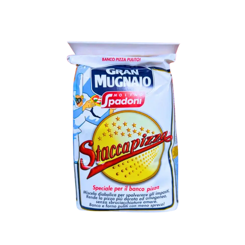 Face avant du paquet de semoule spéciale pizza Gran Mugnaio de Molino Spadoni, 1kg, avec visuel Staccapizza et branding clair.