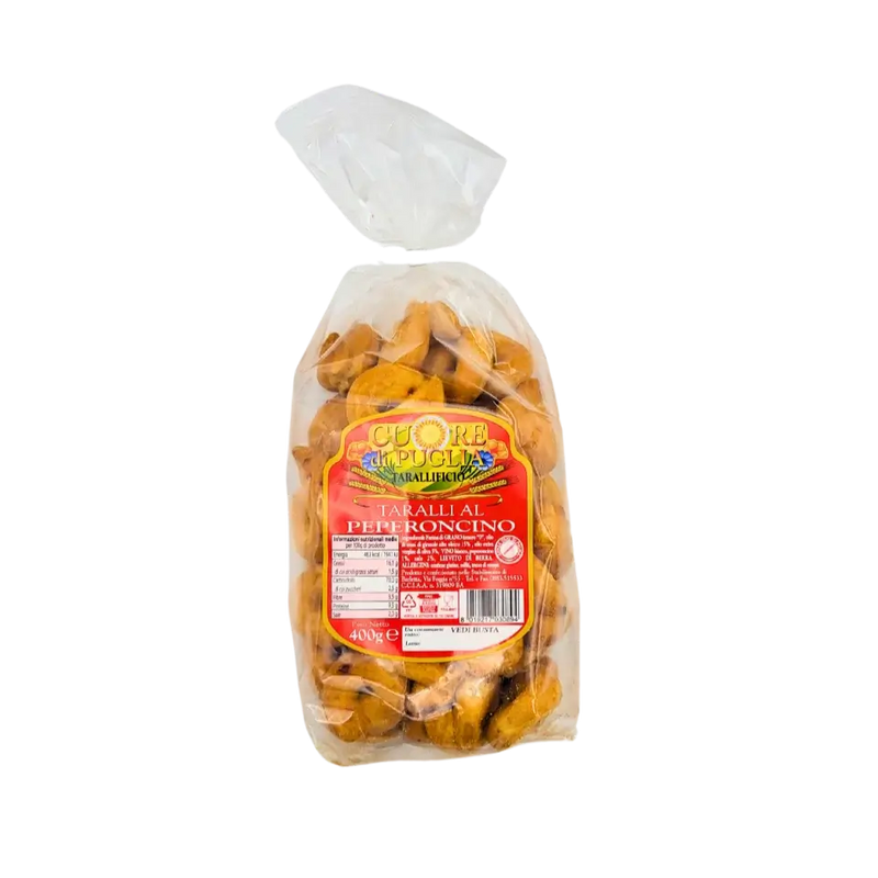 Taralli au peperoncino Cuore di Puglia 400g, vue de face avec étiquette rouge et transparente