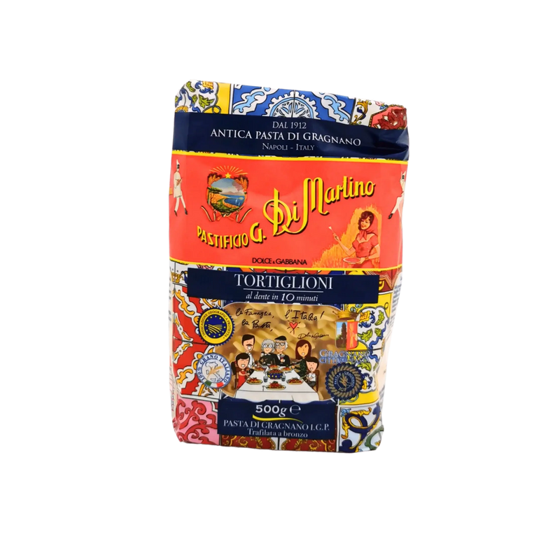 Paquet de Tortiglioni Pastificio Di Martino 500g - Pâtes artisanales de Gragnano IGP, emballage élégant Dolce & Gabbana.