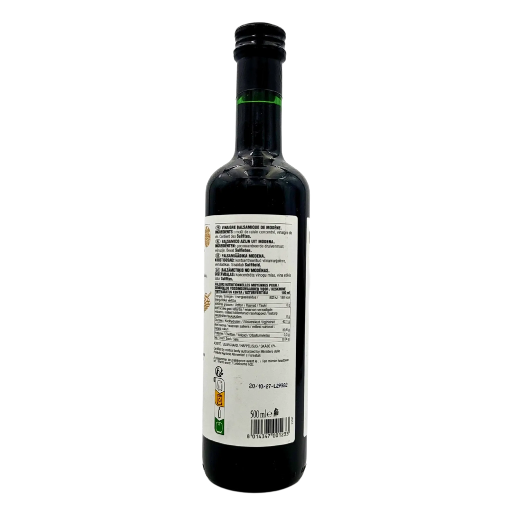 Achterkant van de fles balsamicoazijn van Modena I.G.P. Carandini 500ml, met de ingrediënten, de voedingswaarde en de streepjescode.