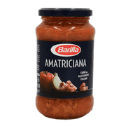 Sauce Amatriciana Barilla en gros plan – pot 400g avec tomates et bacon visibles