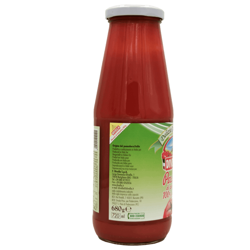 Bouteille de passata Divella 680g – vue latérale avec détails de fabrication en Italie