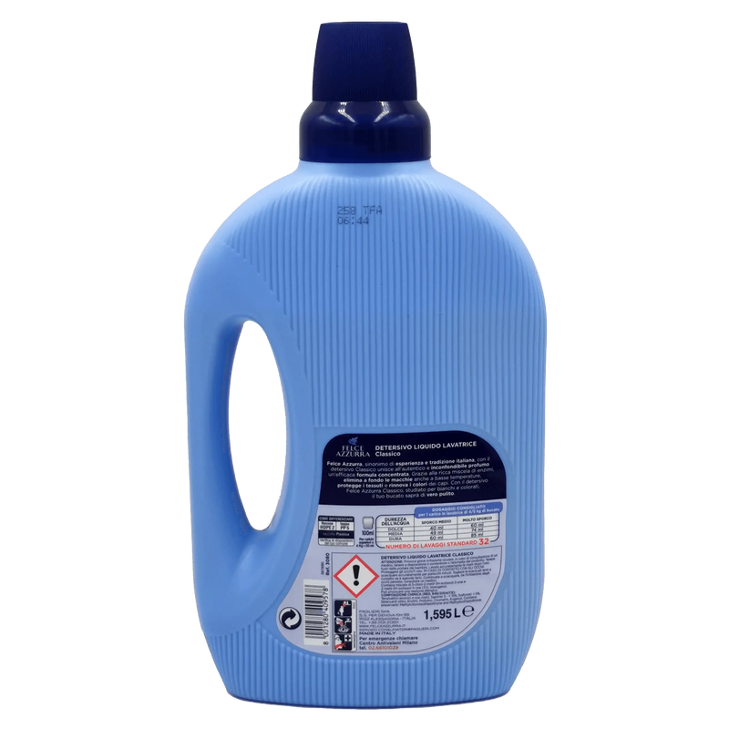 Bouteille de lessive liquide Felce Azzurra Classique 1,6l avec poignée bleue et étiquette arrière visible.