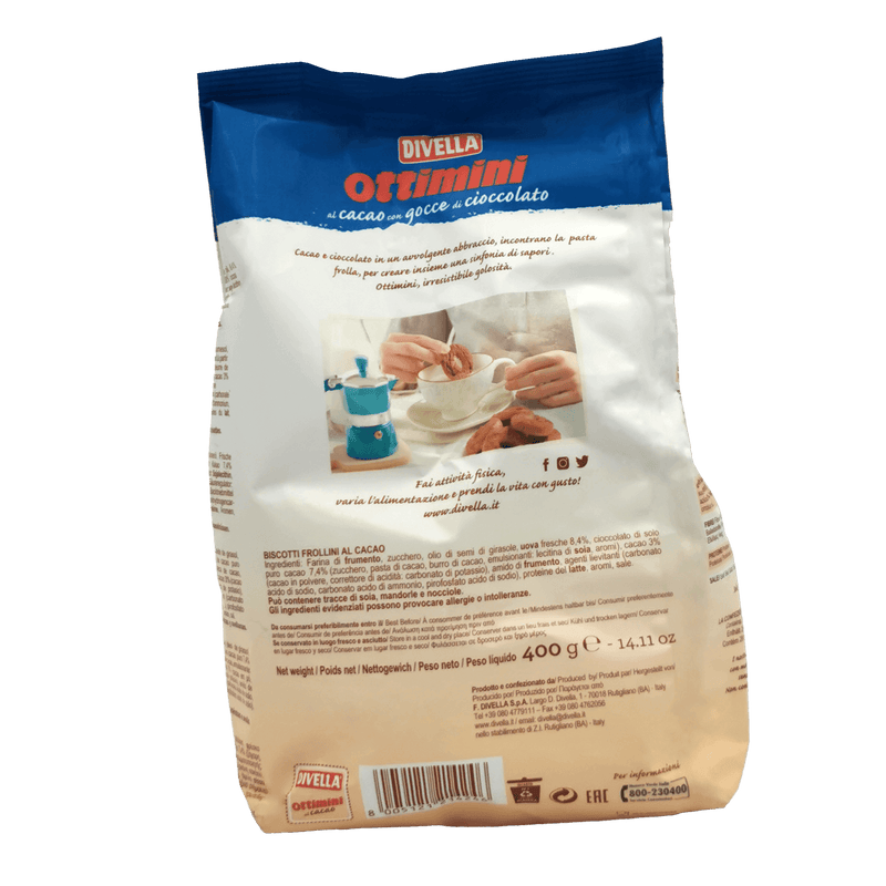 Vue arrière du paquet de cookie chocolat Divella Ottimini 400 g, présentant les ingrédients et le processus de fabrication.