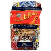 Pâtes courtes artisanales Penne Mezzani Rigate, Pastificio Di Martino & Dolce & Gabbana, 500g, fabriquées à Gragnano IGP.